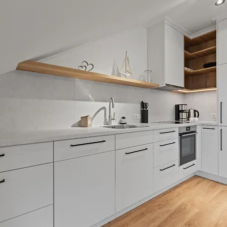 Seaside Luxus 8 Mit Balkon Und Fahrstuhl Apartment